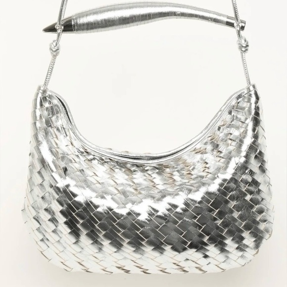 Walter Baker Large Hazel Silver Woven Hobo Bag with Matching Pouch - Picture 1 of 13